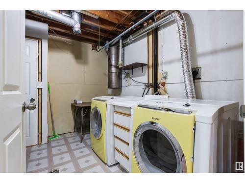 3423 42 St Nw, Edmonton, AB - Indoor Photo Showing Laundry Room