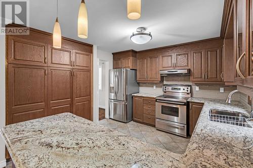 1660 Des Broussailles Terrace, Ottawa, ON - Indoor Photo Showing Kitchen With Stainless Steel Kitchen