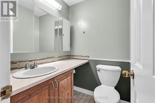 1660 Des Broussailles Terrace, Ottawa, ON - Indoor Photo Showing Bathroom