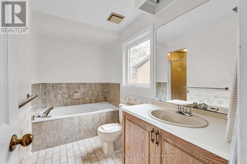 1660 Des Broussailles Terrace, Ottawa, ON - Indoor Photo Showing Bathroom