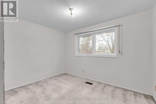 1660 Des Broussailles Terrace, Ottawa, ON - Indoor Photo Showing Other Room