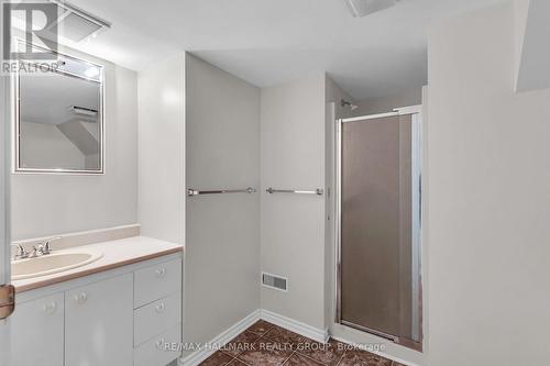 1660 Des Broussailles Terrace, Ottawa, ON - Indoor Photo Showing Bathroom