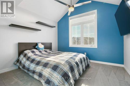 266 Ponderosa Street, Ottawa, ON - Indoor Photo Showing Bedroom