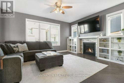 266 Ponderosa Street, Ottawa, ON - Indoor Photo Showing Living Room With Fireplace