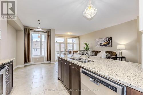 946 Fletcher Circle, Ottawa, ON - Indoor Photo Showing Kitchen With Double Sink