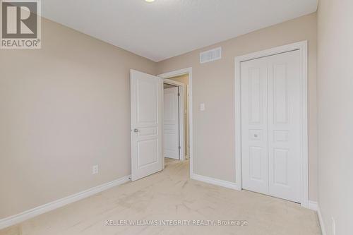 946 Fletcher Circle, Ottawa, ON - Indoor