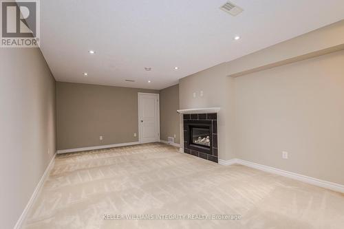 946 Fletcher Circle, Ottawa, ON - Indoor With Fireplace