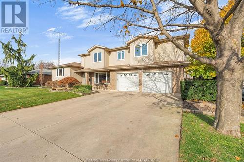 2066 Rowley Park Drive, Kingsville, ON - Outdoor With Facade