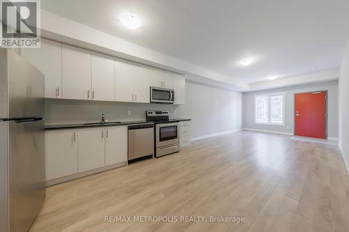 719 - 2635 William Jackson Drive, Pickering, ON - Indoor Photo Showing Kitchen With Stainless Steel Kitchen