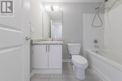 719 - 2635 William Jackson Drive, Pickering, ON - Indoor Photo Showing Bathroom