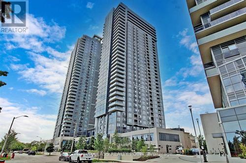 3124 - 275 Village Green Square, Toronto, ON - Outdoor With Facade