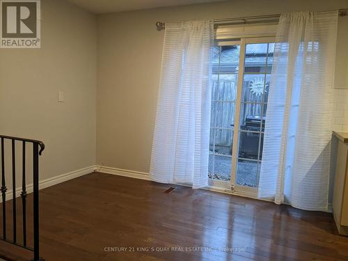 219 Palmer Avenue, Richmond Hill, ON - Indoor Photo Showing Other Room