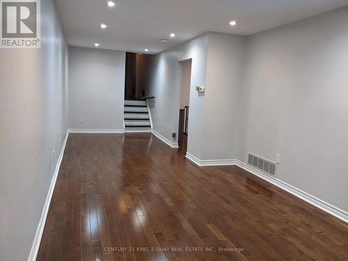 219 Palmer Avenue, Richmond Hill, ON - Indoor Photo Showing Other Room