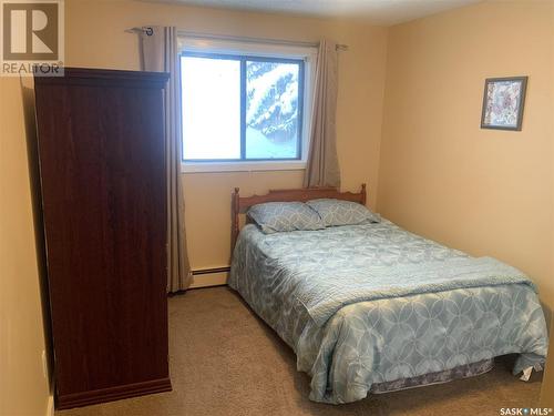 306 1435 Embassy Drive, Saskatoon, SK - Indoor Photo Showing Bedroom