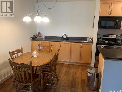 306 1435 Embassy Drive, Saskatoon, SK - Indoor Photo Showing Dining Room