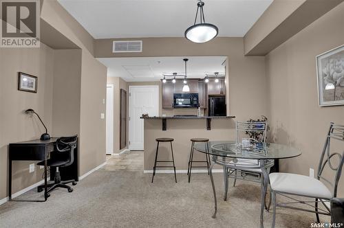 208 1220 Blackfoot Drive, Regina, SK - Indoor Photo Showing Dining Room