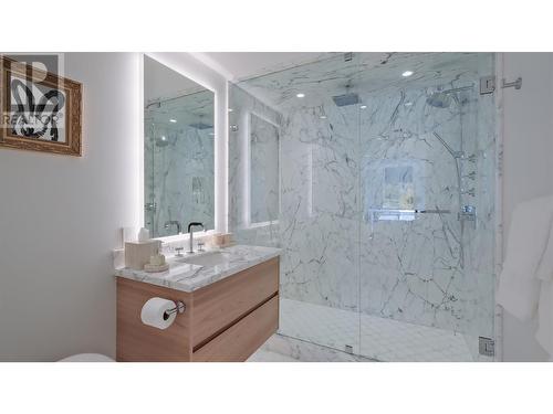 331 & 345 Lower Bench Road, Penticton, BC - Indoor Photo Showing Bathroom