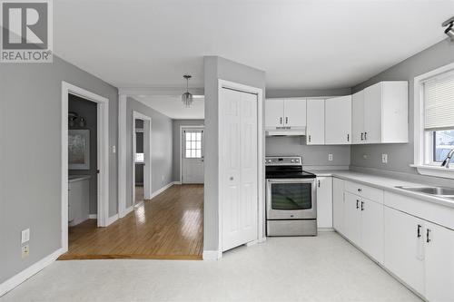 609 Boundary Rd, Sault Ste. Marie, ON - Indoor Photo Showing Kitchen