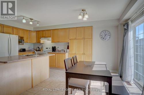 60 Haverhill Crescent, Whitby, ON - Indoor Photo Showing Kitchen With Double Sink