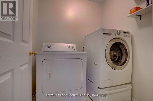 60 Haverhill Crescent, Whitby, ON - Indoor Photo Showing Laundry Room