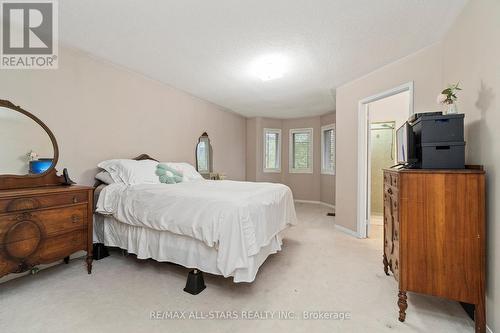 254 Shadow Place, Pickering, ON - Indoor Photo Showing Bedroom