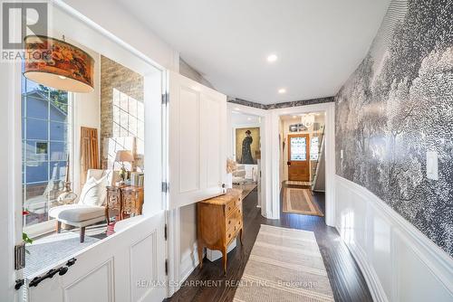 11 Catherine Avenue, Aurora, ON - Indoor Photo Showing Other Room