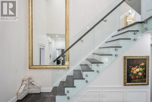 11 Catherine Avenue, Aurora, ON - Indoor Photo Showing Other Room