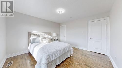 69 Bayswater Avenue, Richmond Hill, ON - Indoor Photo Showing Bedroom