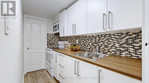 69 Bayswater Avenue, Richmond Hill, ON - Indoor Photo Showing Kitchen With Double Sink