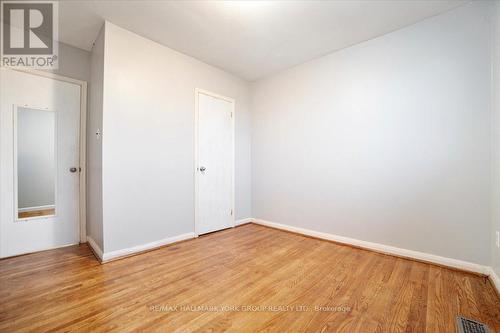 25 Windhill Crescent, Toronto, ON - Indoor Photo Showing Other Room