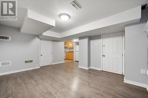 25 Windhill Crescent, Toronto, ON - Indoor Photo Showing Other Room