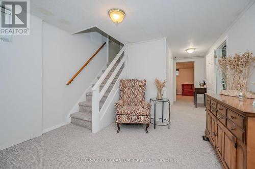 26 Reid Manor, Toronto, ON - Indoor Photo Showing Other Room