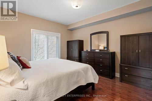 10 - 1010 Cristina Court, Mississauga, ON - Indoor Photo Showing Bedroom