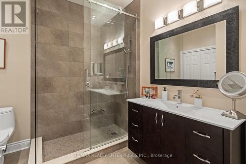 10 - 1010 Cristina Court, Mississauga, ON - Indoor Photo Showing Bathroom