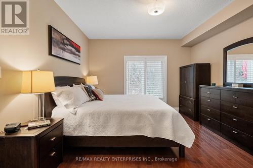 10 - 1010 Cristina Court, Mississauga, ON - Indoor Photo Showing Bedroom