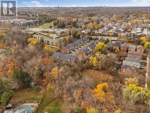 10 - 1010 Cristina Court, Mississauga, ON - Outdoor With View