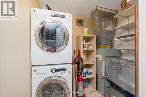 805 - 1240 Marlborough Court, Oakville, ON - Indoor Photo Showing Laundry Room