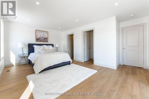 73 Trailview Drive, Tillsonburg, ON - Indoor Photo Showing Bedroom