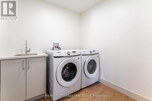 73 Trailview Drive, Tillsonburg, ON - Indoor Photo Showing Laundry Room