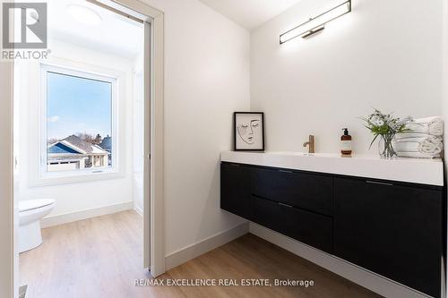 73 Trailview Drive, Tillsonburg, ON - Indoor Photo Showing Bathroom