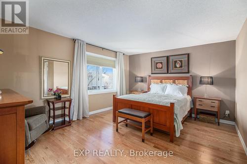 1889 Des Epinettes Avenue, Ottawa, ON - Indoor Photo Showing Bedroom