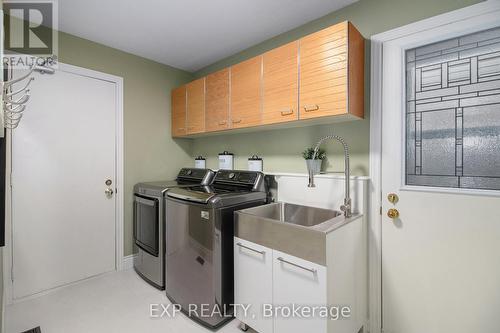 1889 Des Epinettes Avenue, Ottawa, ON - Indoor Photo Showing Laundry Room