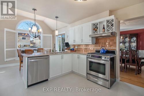 1889 Des Epinettes Avenue, Ottawa, ON - Indoor Photo Showing Kitchen