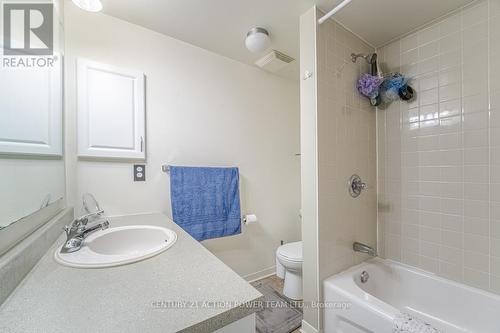 28 - 799 Montreal Road, Ottawa, ON - Indoor Photo Showing Bathroom