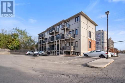 28 - 799 Montreal Road, Ottawa, ON - Outdoor