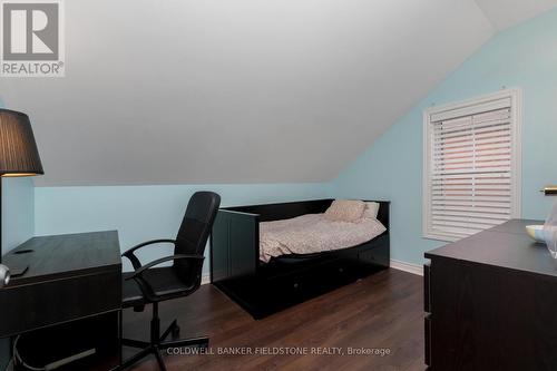 128-130 Main Street S, Halton Hills, ON - Indoor Photo Showing Bedroom