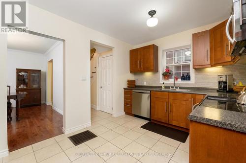 128-130 Main Street S, Halton Hills, ON - Indoor Photo Showing Kitchen With Double Sink