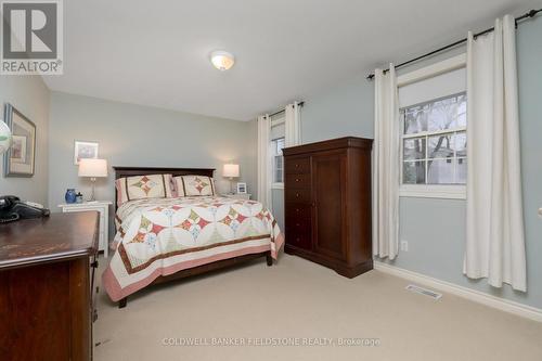 128-130 Main Street S, Halton Hills, ON - Indoor Photo Showing Bedroom