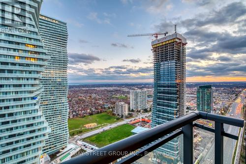 3609 - 4011 Brickstone Mews, Mississauga, ON - Outdoor With Balcony