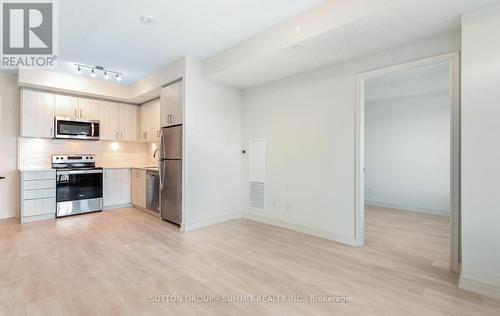 1101 - 8010 Derry Road, Milton, ON - Indoor Photo Showing Kitchen With Stainless Steel Kitchen